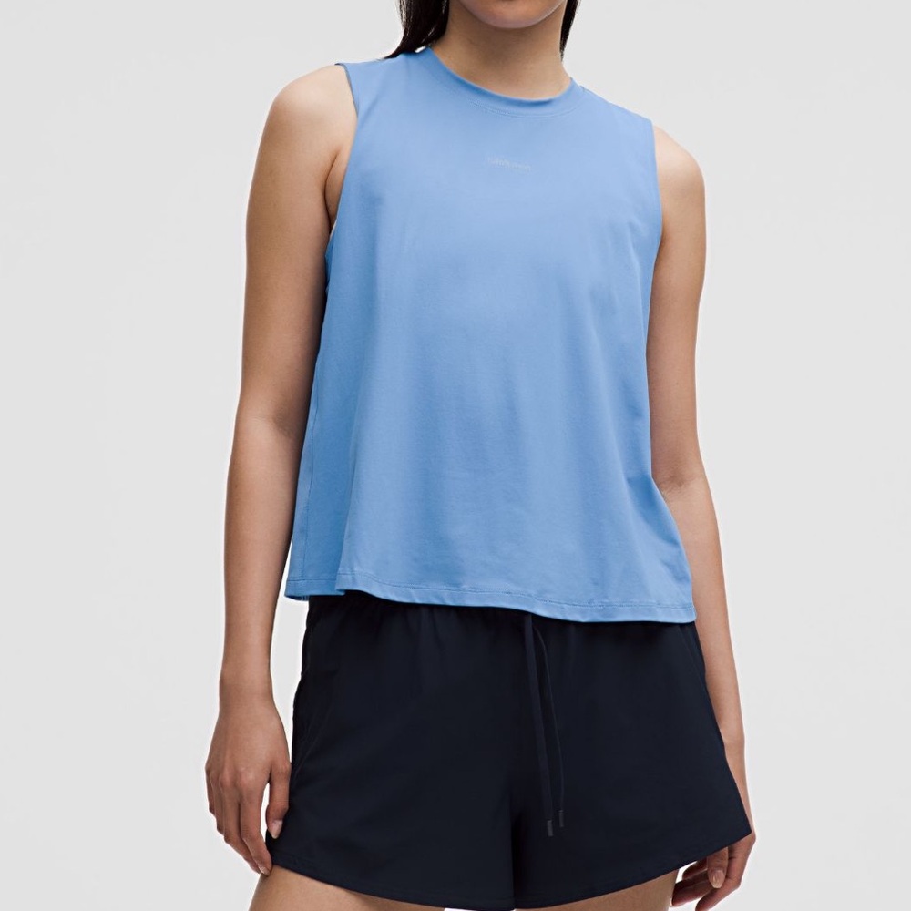 Lululemon Pace Crush Cross-Back Graphic Tank Top size XL in pool party